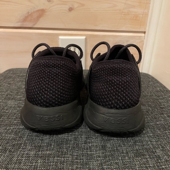 Like New - Vessi Everyday Waterproof Sneakers Size 6.5 Black - Picture 3 of 7